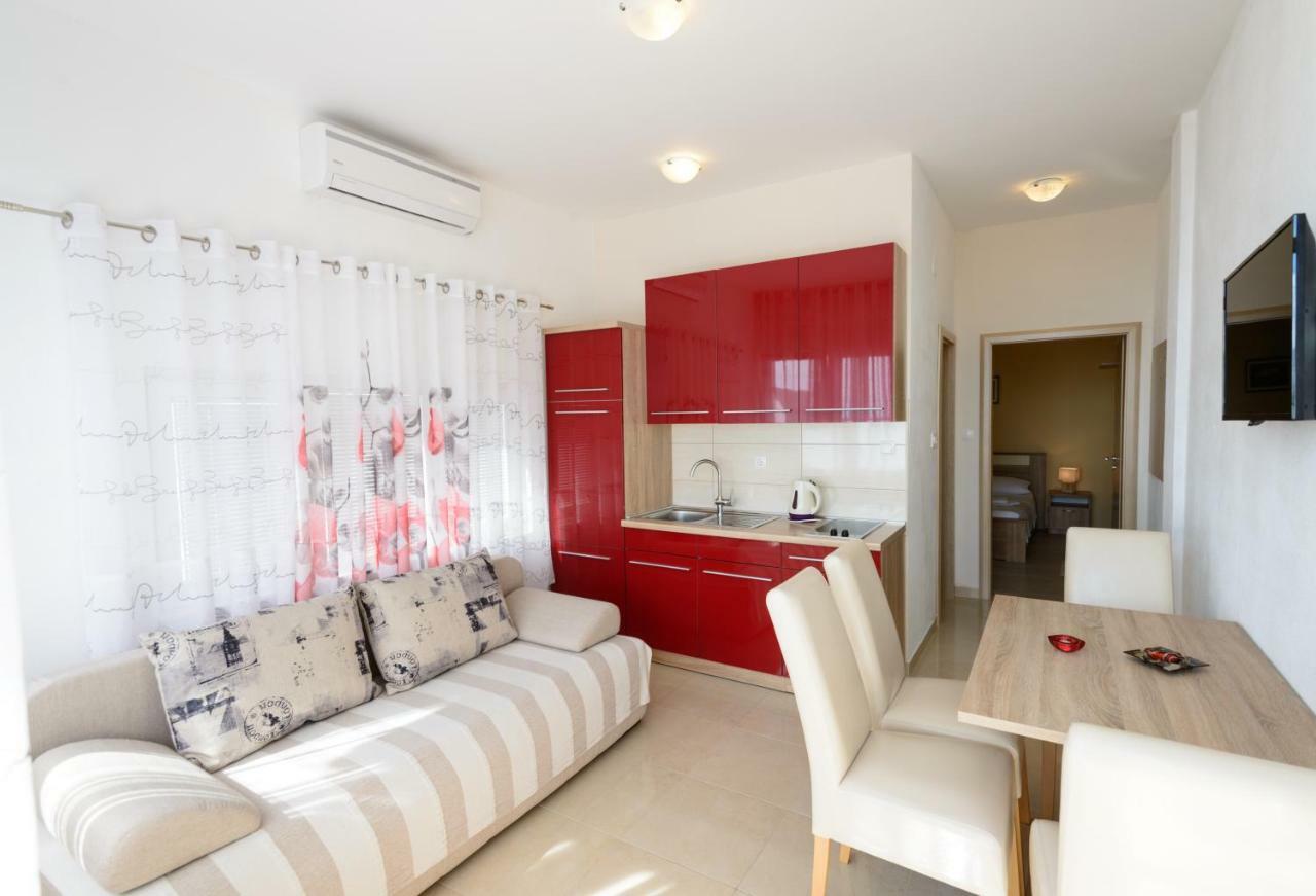 Apartments Maris Starigrad Paklenica Dış mekan fotoğraf